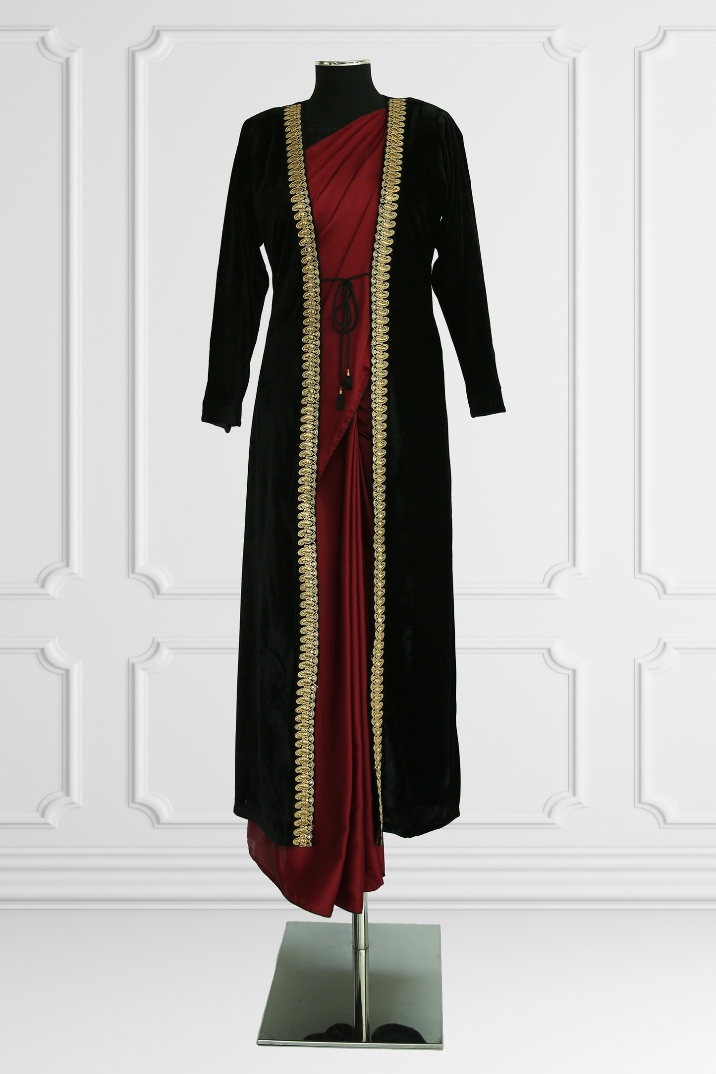 Plain Burgundy Saree with Velvet Coat