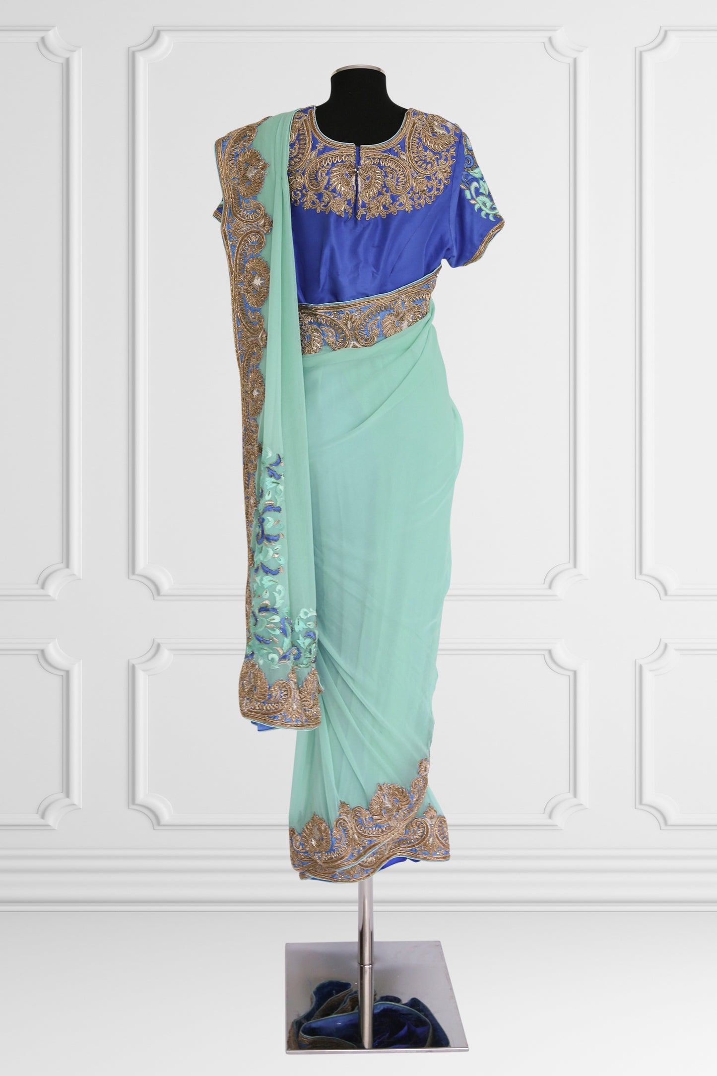 Bicolor Turquoise and Royal Blue with Gold Embroidery Saree Set