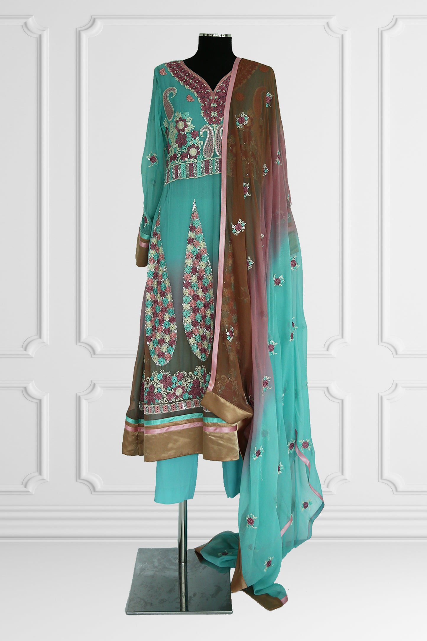 Blue with Pink Floral Embroidery Kurta Set