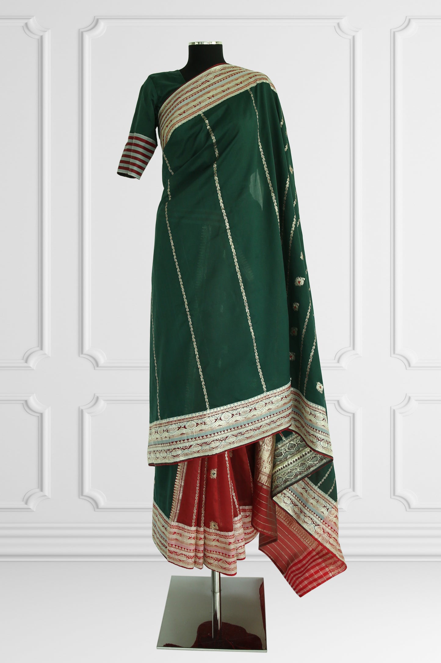 Emerald Elegance Handwoven Saree