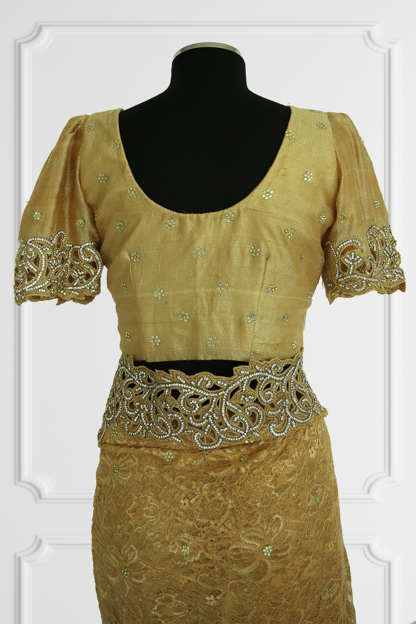 Gold Lace Saree Set