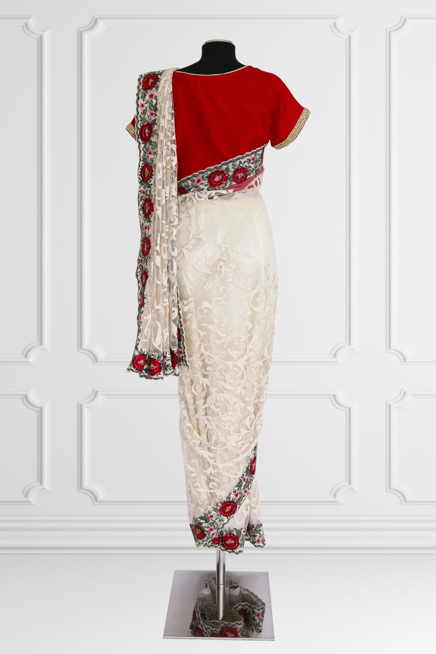 Off White Saree Set with Red Blouse and Floral Embroidered Border