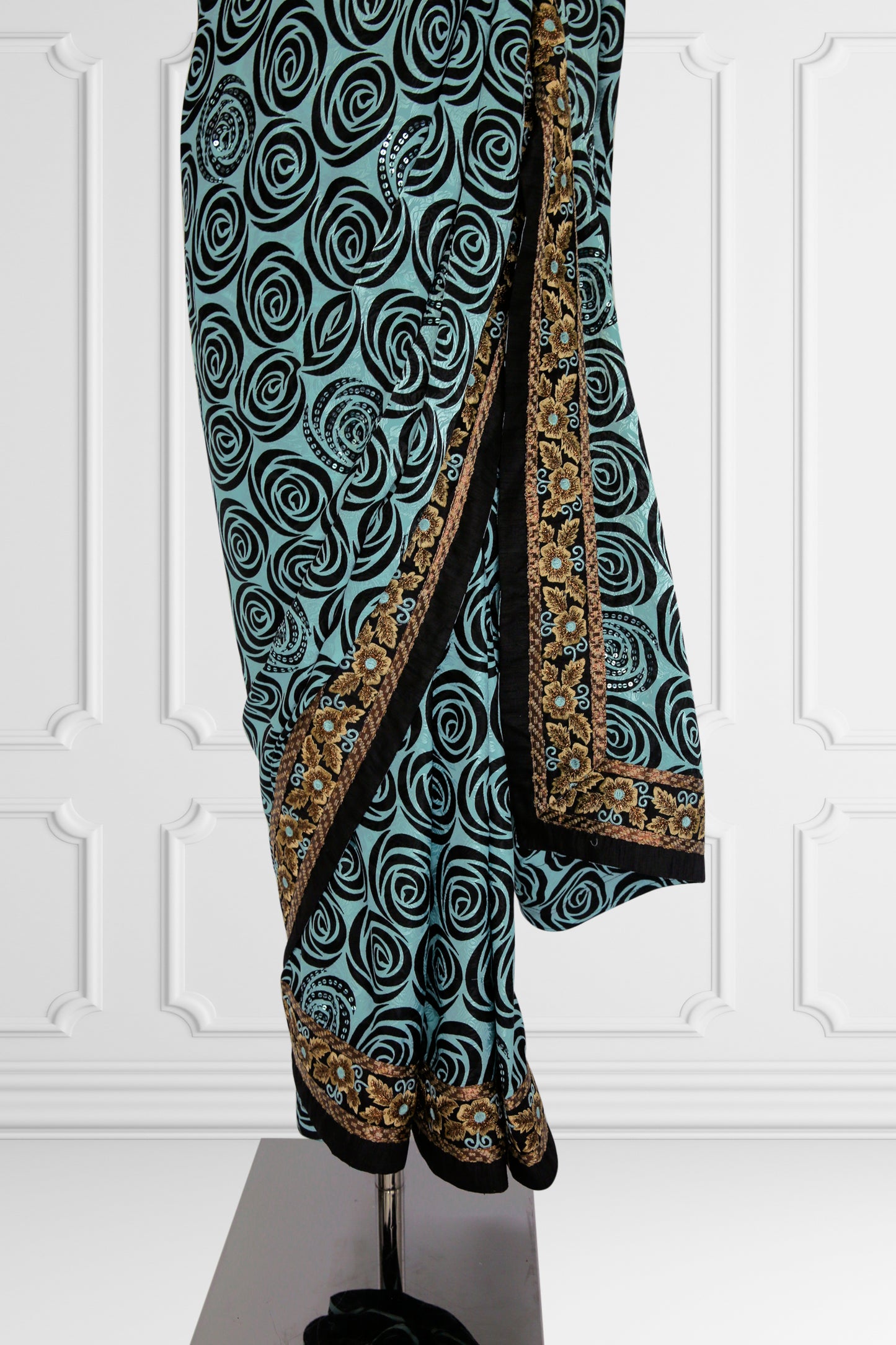 Turquoise Swirl Saree Set