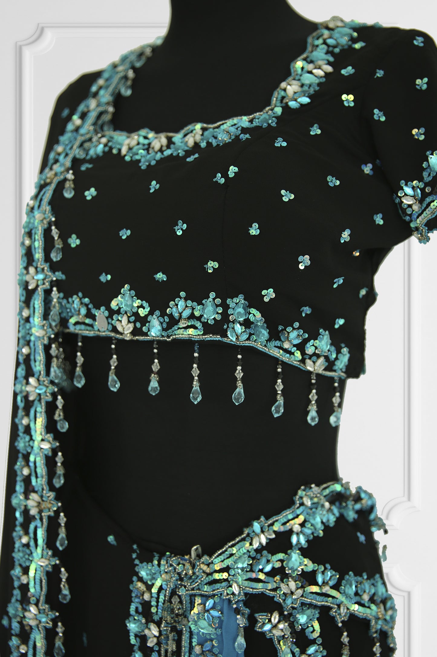 Two Blouse Bicolor Ready Made Black and Blue Saree
