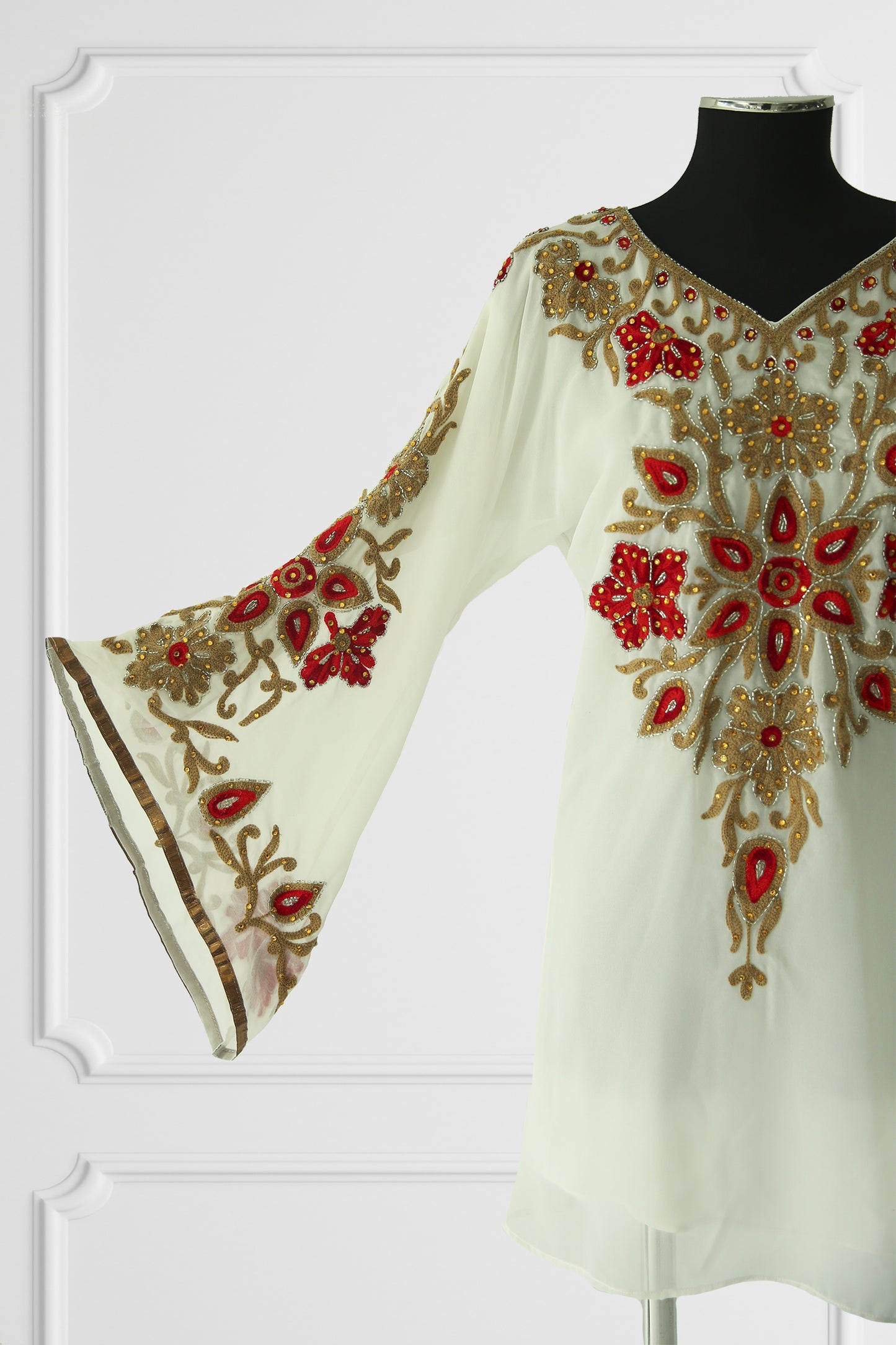 White Embroidered Kurta