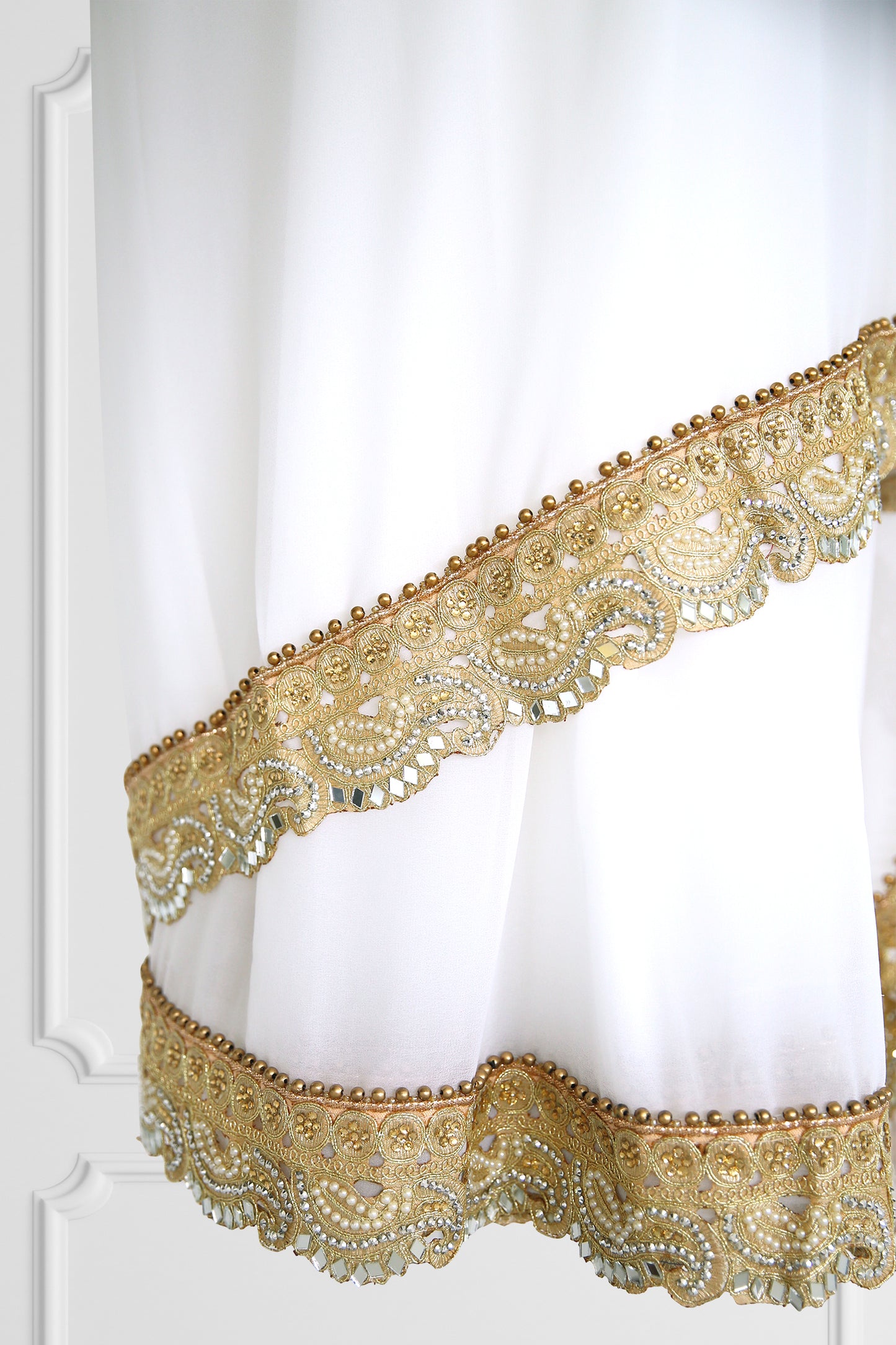 White Saree Set with Pearls and Gold Details